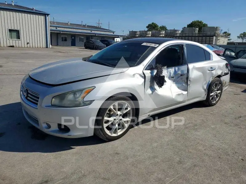 2014 Nissan MAXIMA photo