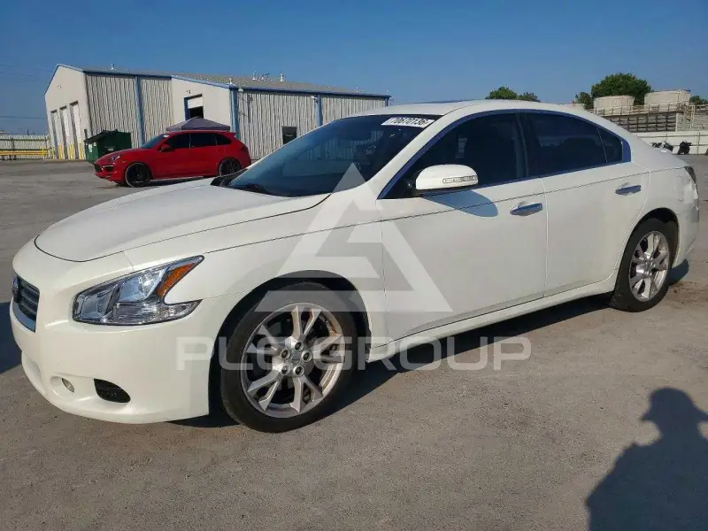 2014 Nissan MAXIMA photo