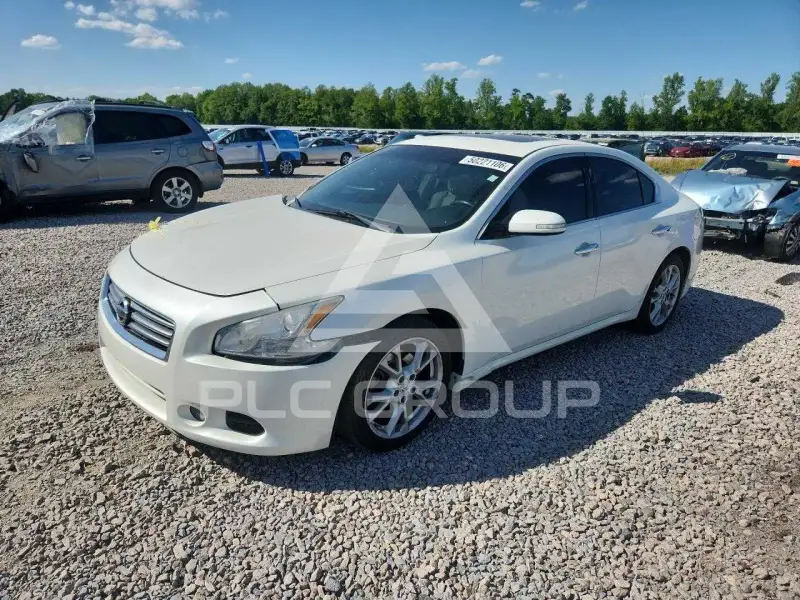 2014 Nissan MAXIMA photo