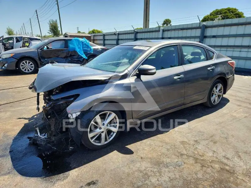 2014 Nissan ALTIMA photo