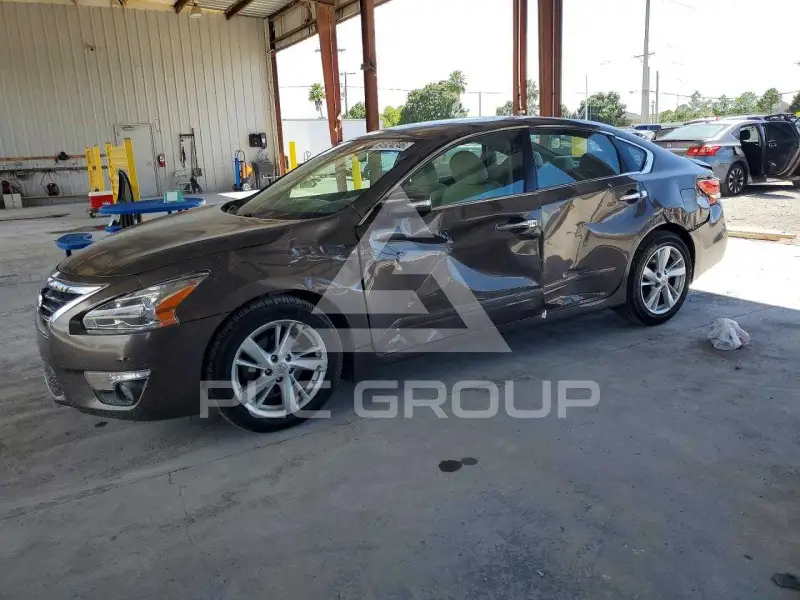 2014 Nissan ALTIMA фото