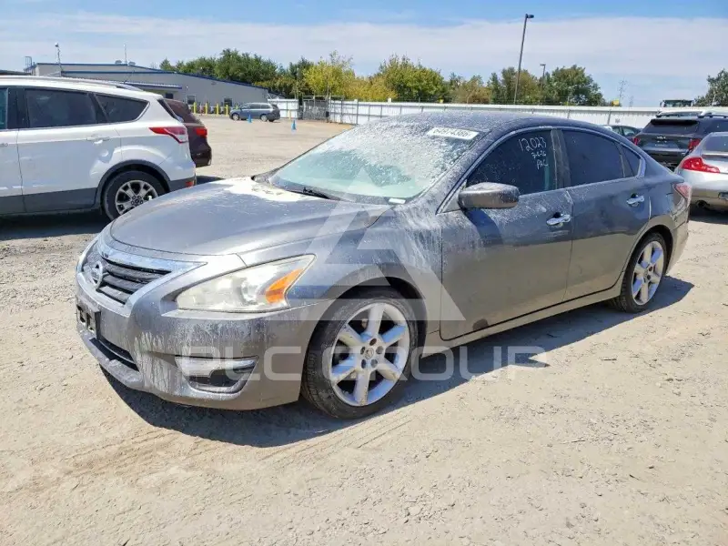 2014 Nissan ALTIMA фото