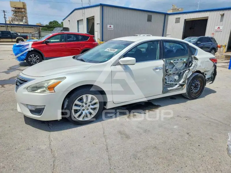 2014 Nissan ALTIMA фото