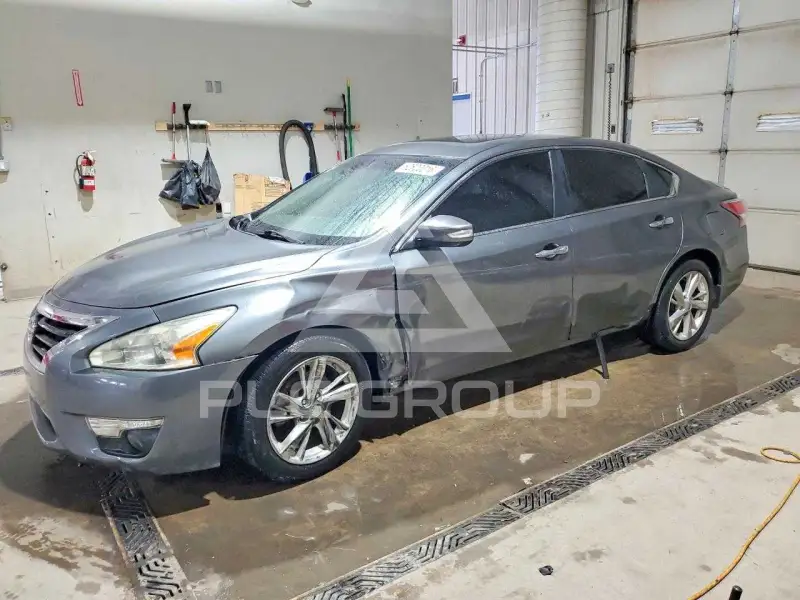2014 Nissan ALTIMA photo