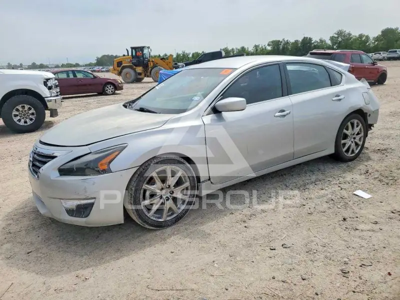 2014 Nissan ALTIMA фото