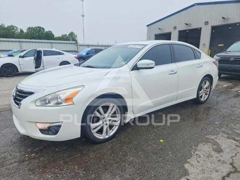 2014 Nissan ALTIMA photo