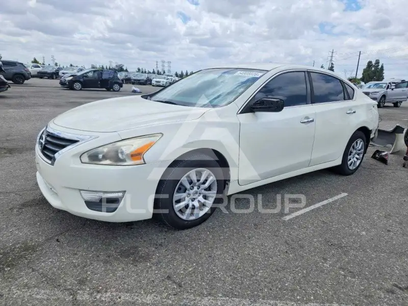 2014 Nissan ALTIMA photo