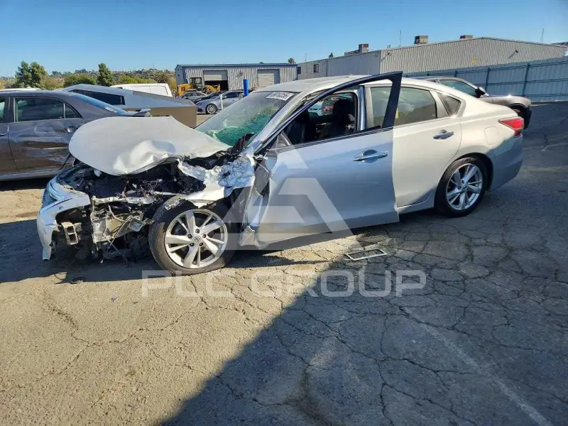 2014 Nissan ALTIMA photo