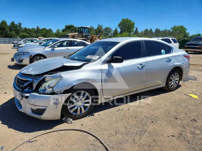 2014 Nissan ALTIMA photo