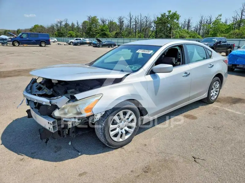 2014 Nissan ALTIMA photo