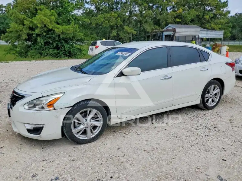 2014 Nissan ALTIMA photo