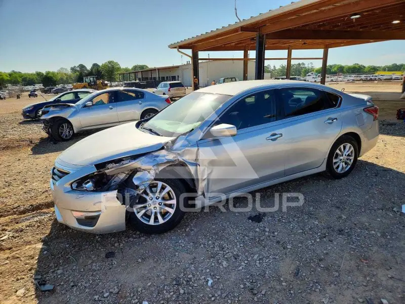 2014 Nissan ALTIMA фото