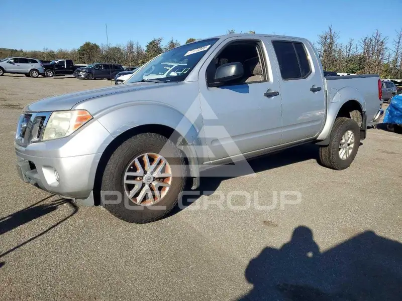 2014 Nissan FRONTIER фото