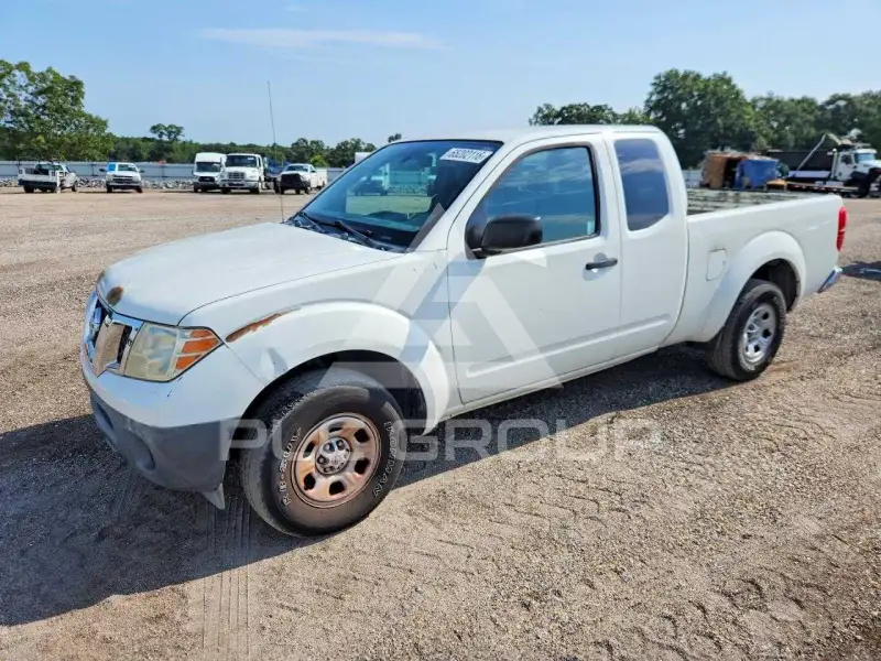 2014 Nissan FRONTIER фото