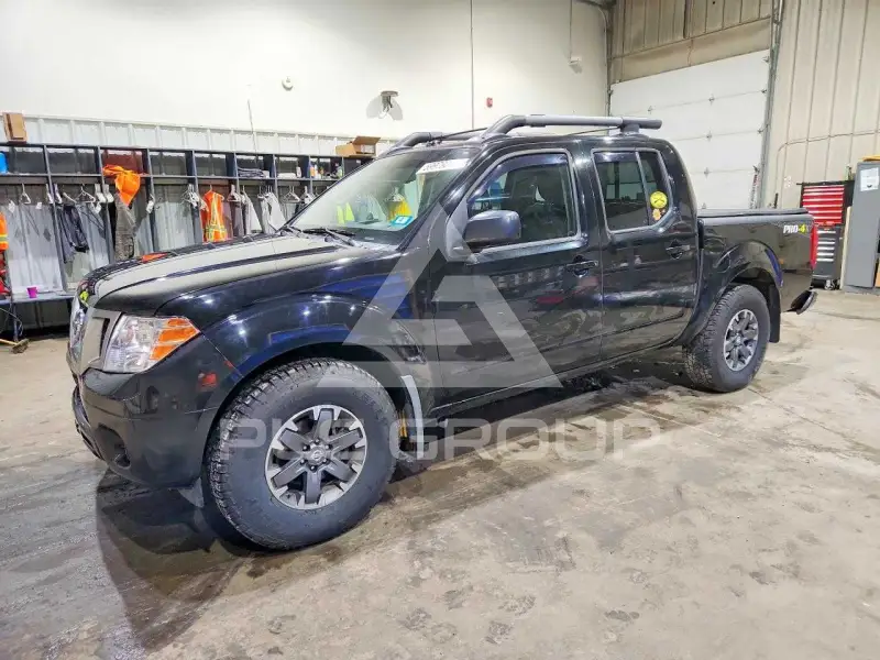 2014 Nissan FRONTIER фото
