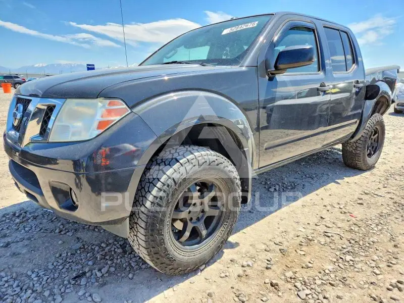 2014 Nissan FRONTIER photo