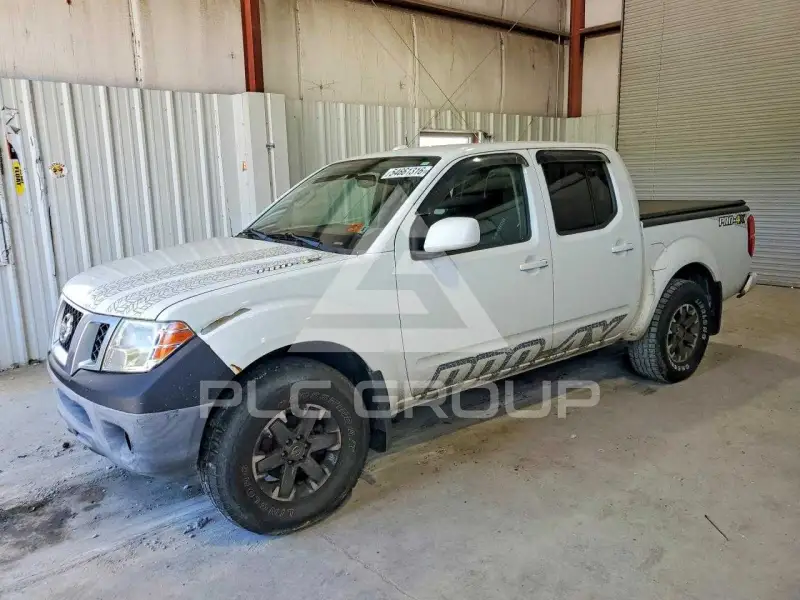 2014 Nissan FRONTIER photo