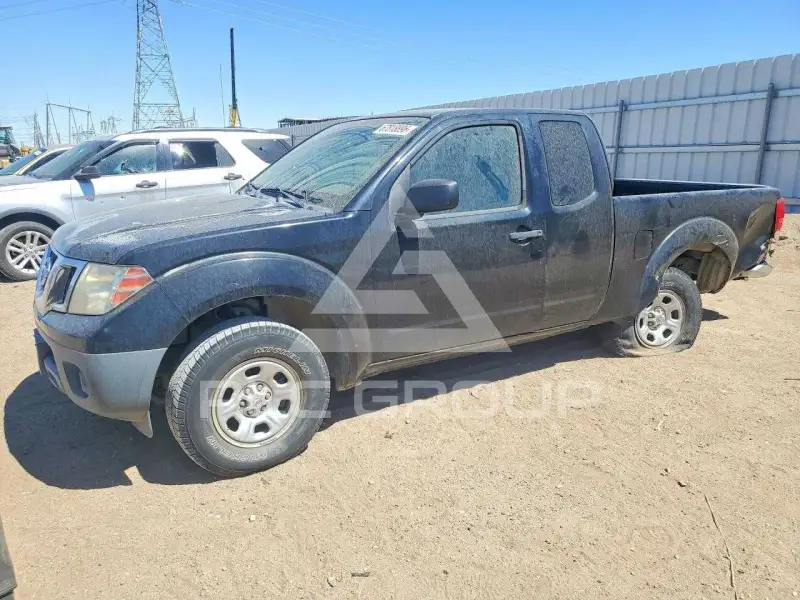 2014 Nissan FRONTIER photo