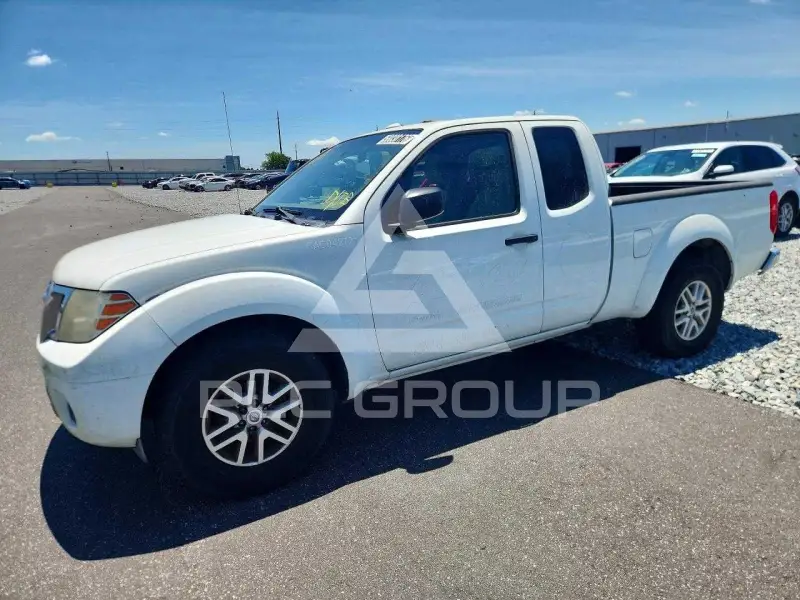 2014 Nissan FRONTIER фото