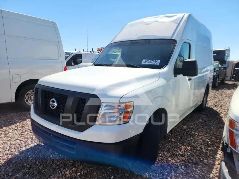 2014 Nissan NV photo