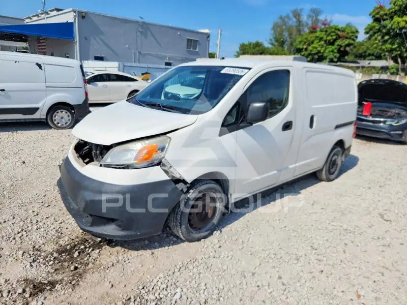 2014 Nissan NV photo