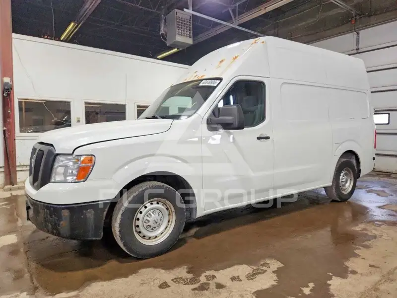 2014 Nissan NV фото