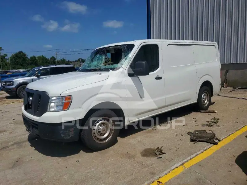 2014 Nissan NV photo