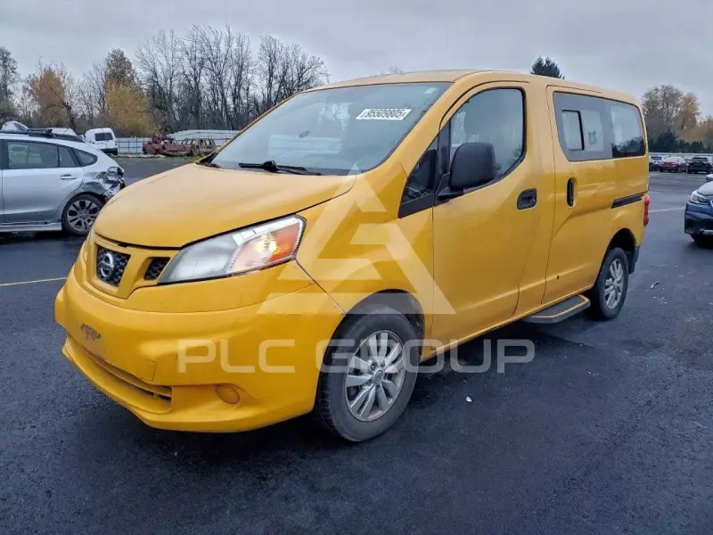 2014 Nissan NV photo
