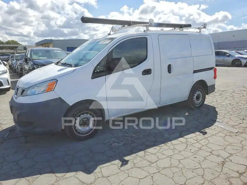 2014 Nissan NV фото