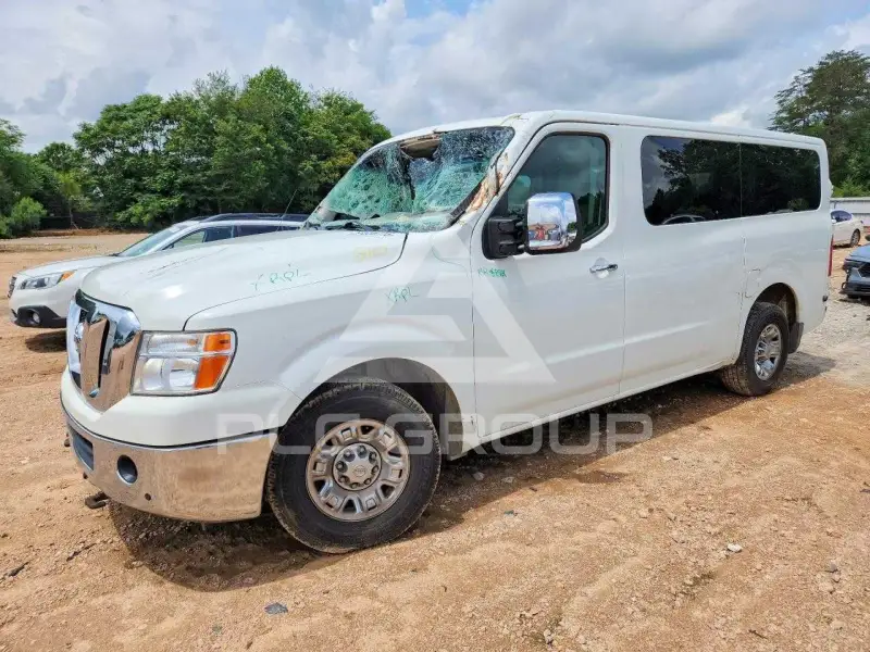 2014 Nissan NV фото