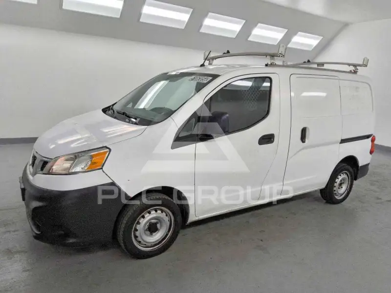 2014 Nissan NV фото