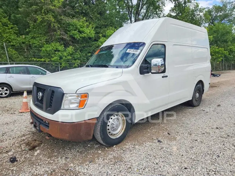2014 Nissan NV фото