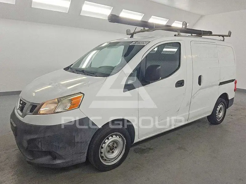 2014 Nissan NV фото