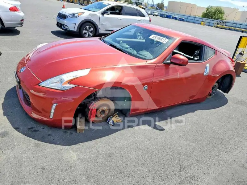 2014 Nissan 370Z фото