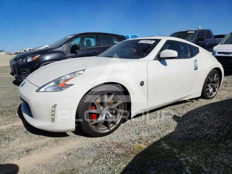 2014 Nissan 370Z photo