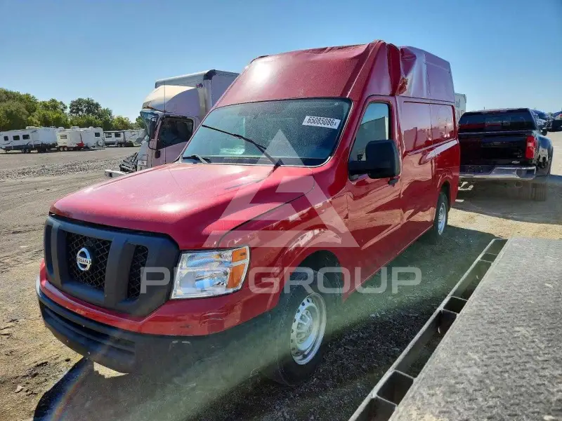2014 Nissan NV 2500 photo