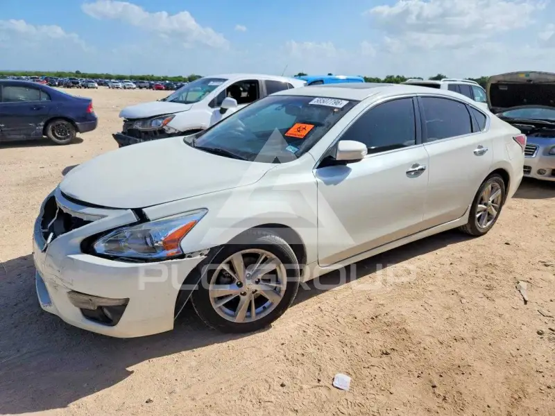 2014 Nissan ALTIMA photo