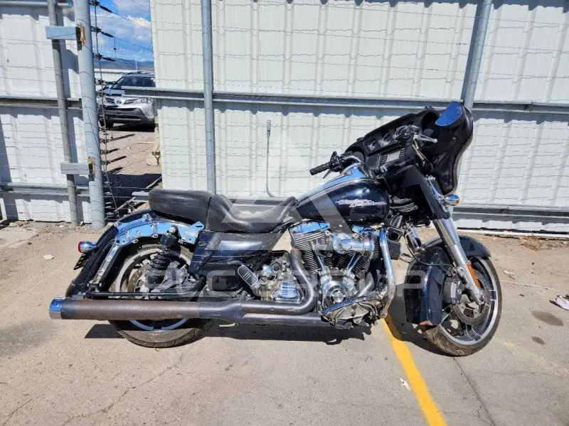 2014 Harley-Davidson FL photo