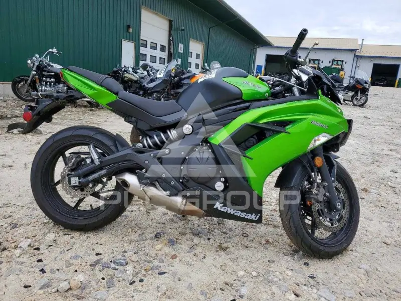 2014 Kawasaki Ninja650 фото
