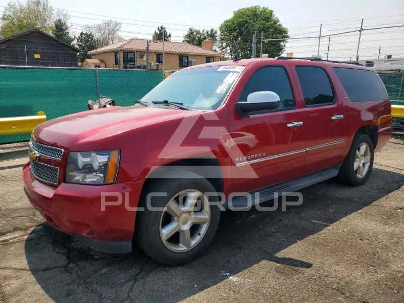 2014 Chevrolet Suburan photo