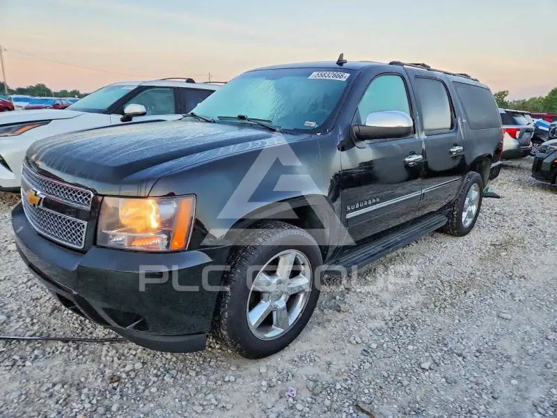 2014 Chevrolet Suburan photo
