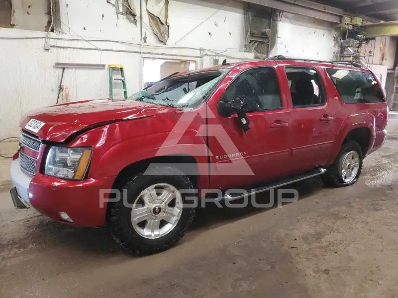 2014 Chevrolet Suburan фото