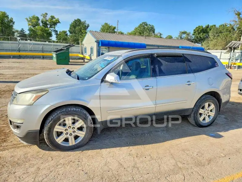 2014 Chevrolet TRAVERSE фото