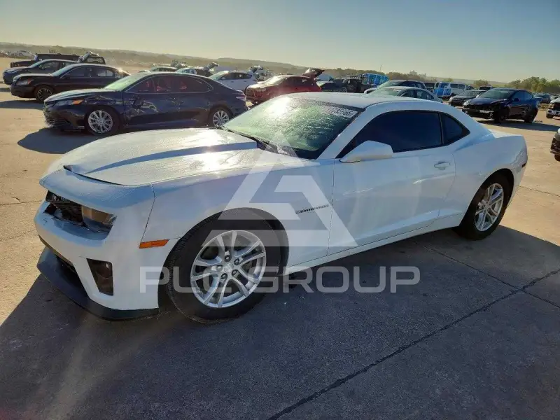 2014 Chevrolet Camaro photo