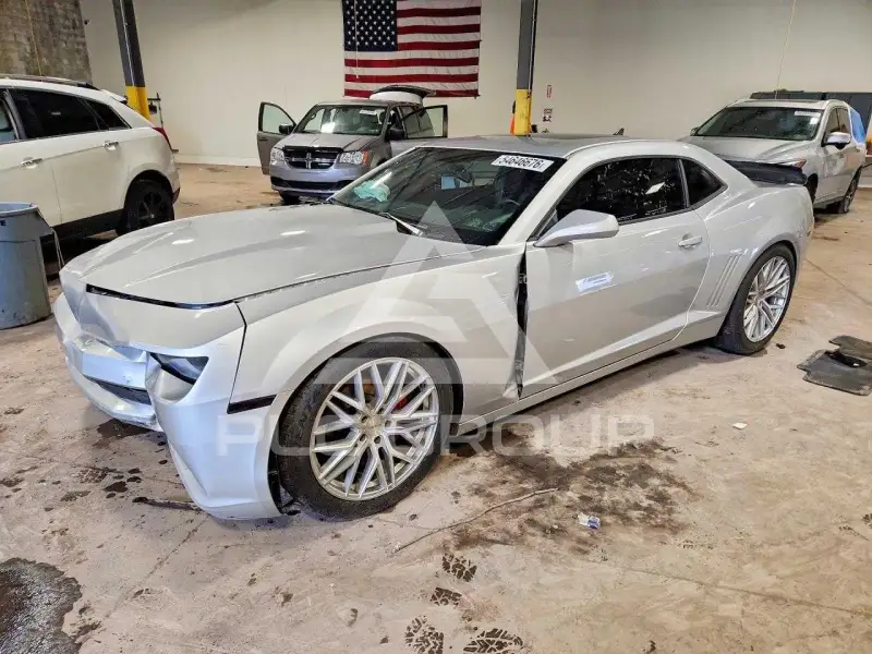 2014 Chevrolet Camaro photo
