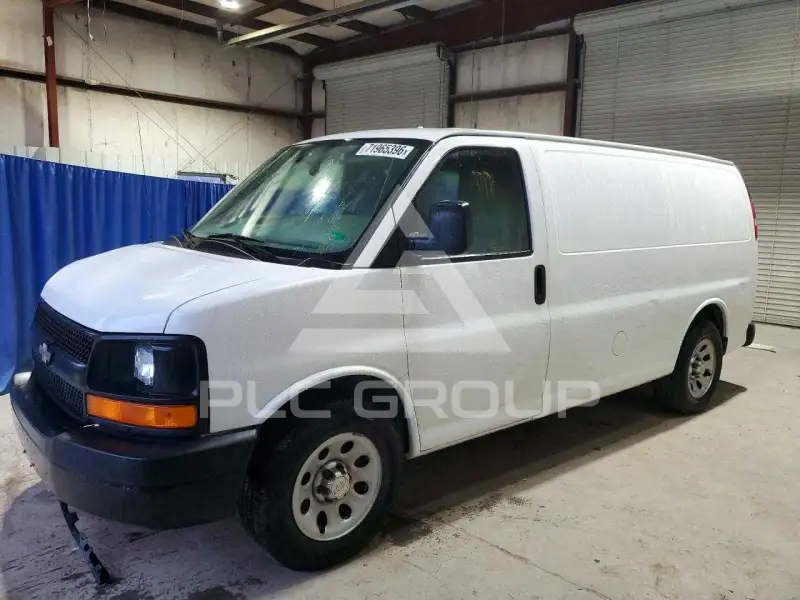 2014 Chevrolet Express фото