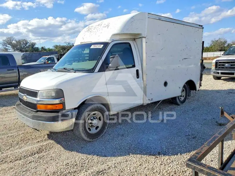 2014 Chevrolet Express фото