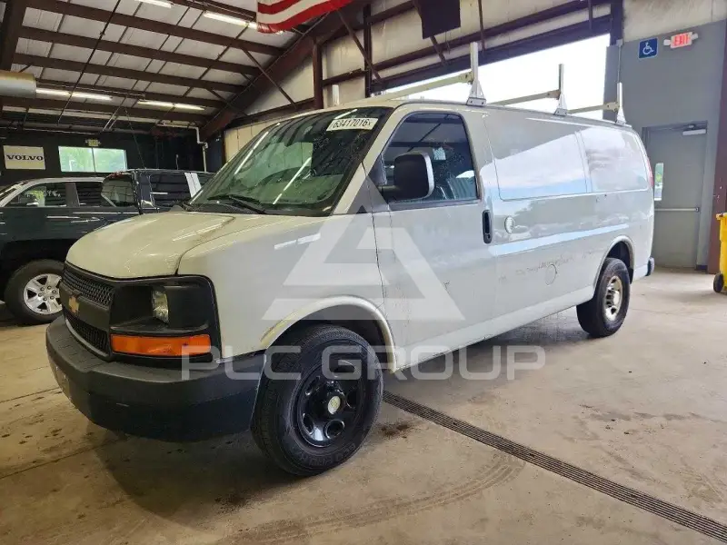 2014 Chevrolet Express фото