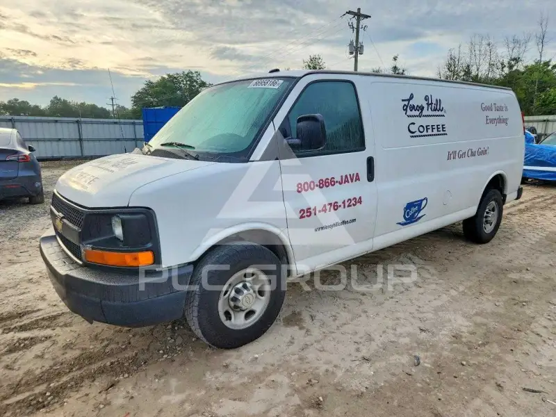 2014 Chevrolet Express фото