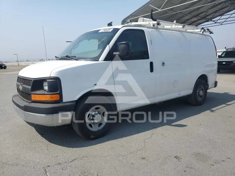 2014 Chevrolet Express фото